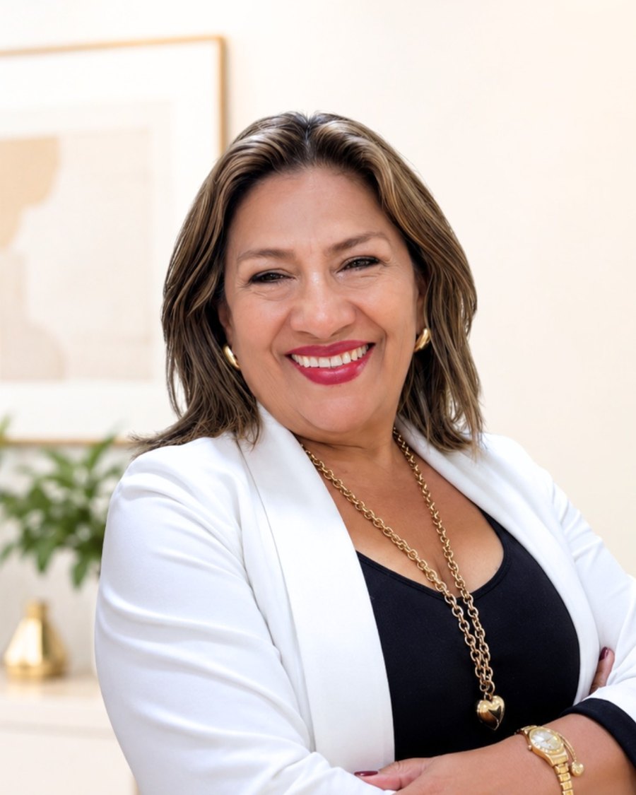 Carmen Antón, broker inmobiliario, en una propiedad de Lima